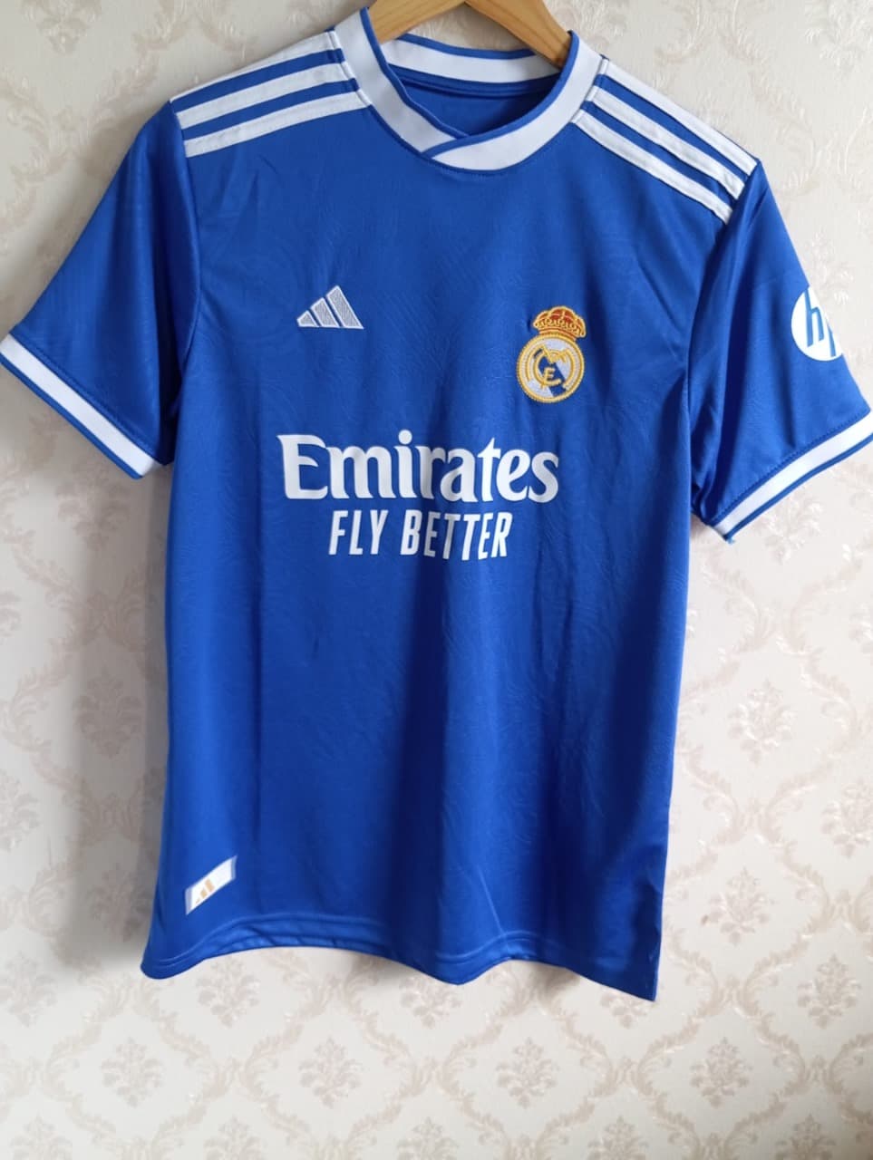 Real Madrid 3rd Kit 25/26 view 4
